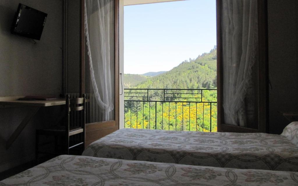 Hotel Des Rochers Marvejols Δωμάτιο φωτογραφία