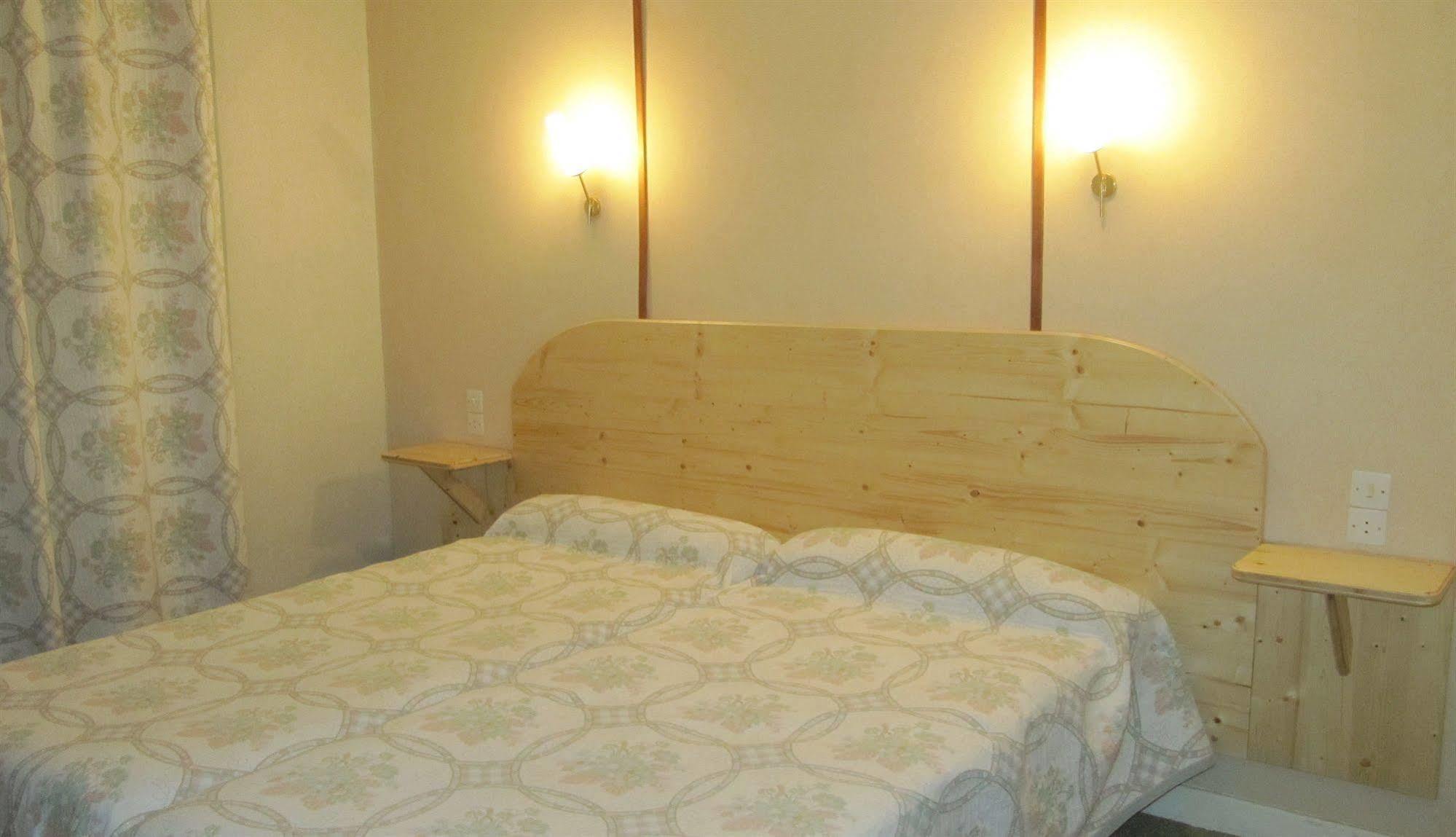 Hotel Des Rochers Marvejols Εξωτερικό φωτογραφία